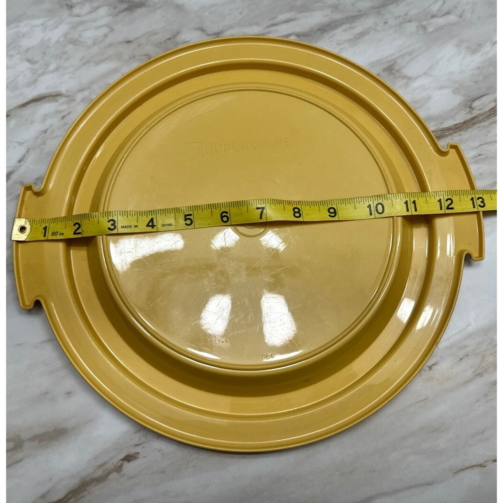 Vtg Tupperware‎ Cake Taker Base Only Harvest Gold